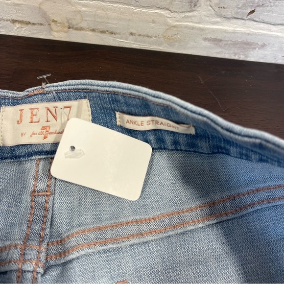 7 For All Mankind Light Wash Straight Leg Jeans size 12 - Picture 3 of 10